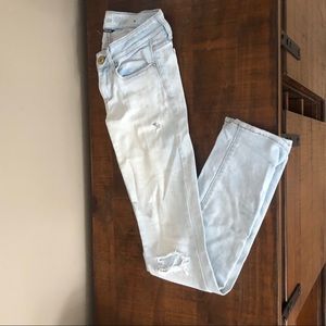 American Eagle Light Wash Skinny Jeans size 0